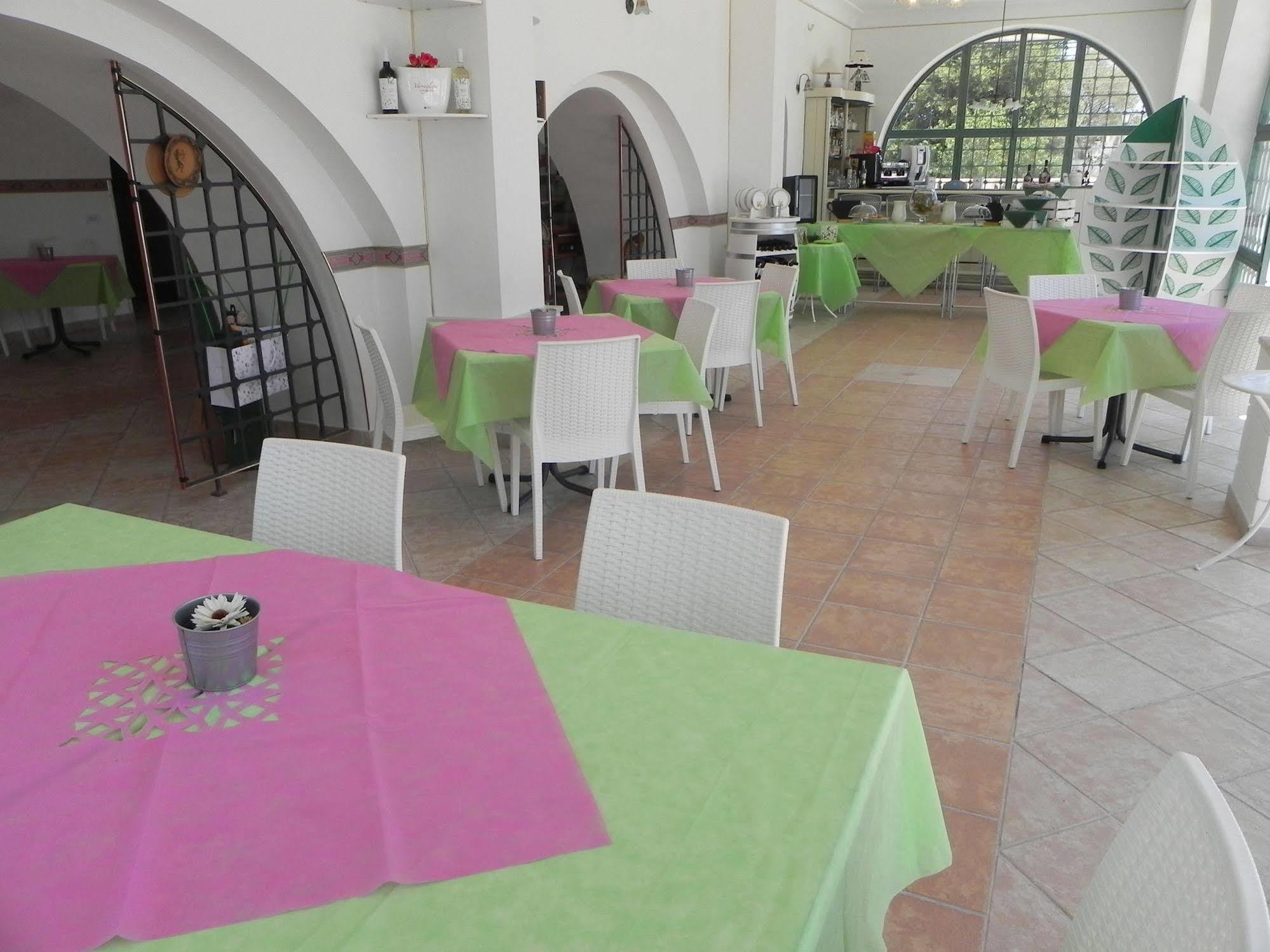 タルサノ Casal Duca Bed & Breakfast エクステリア 写真